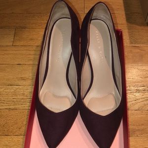 KELLY & KATIE HEEL